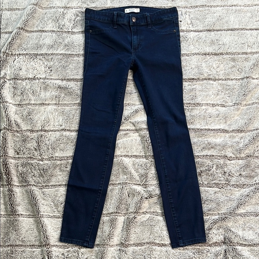 Abercrombie & Fitch Women's Navy Skinny Jeans